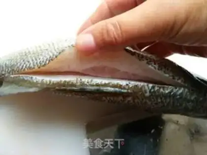 Make A wide range of steamed fish step 2