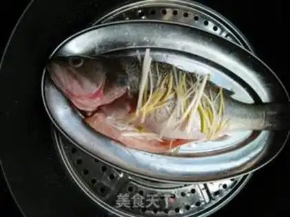 Make A wide range of steamed fish step 5