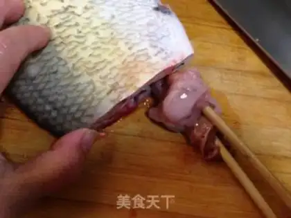 Make Peacock open-screen fish step 4