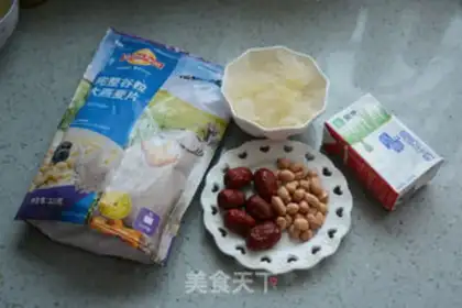 Make Oatmeal milk and peanuts step 0