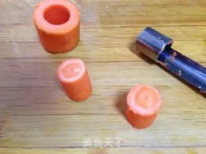 Make Peacock open-screen fish step 8