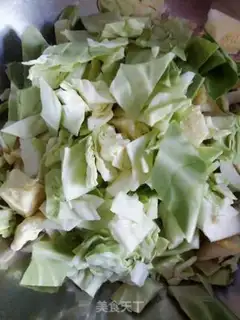 Make Noodles for cabbage step 0