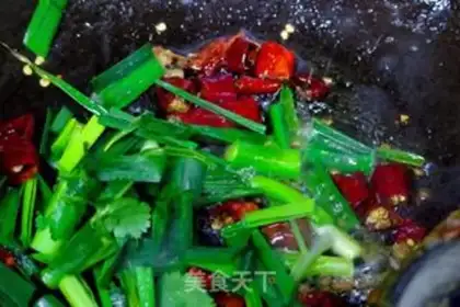 Make The fragrance fried the beans step 5