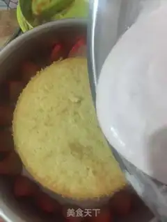 Make Strawberry Moose step 7
