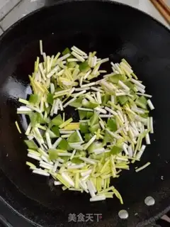 Make Scrambled eggs step 4