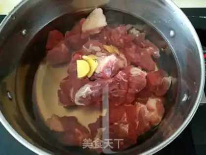 Make Red beef step 1