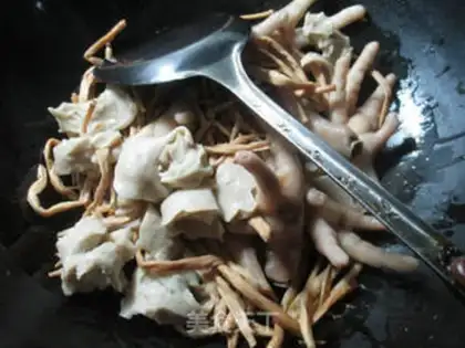 Make Cracked chicken claws step 3