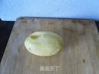 Make Spicy potatoes step 1
