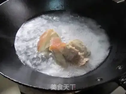 Make Garlic sprouts back to the pot step 0
