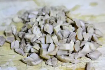 Make Fish seeds, radish step 1