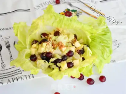 Make Waldorf salad step 8