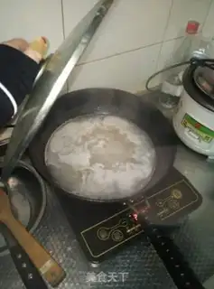 Make Homemade pig skin freeze step 1