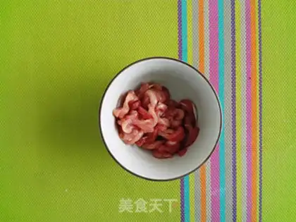 Make Four seasons of bean fried meat step 0