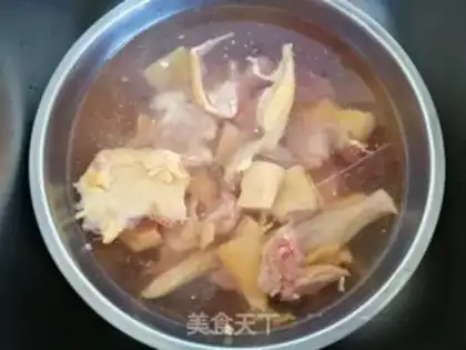 Make The chicken soup step 0