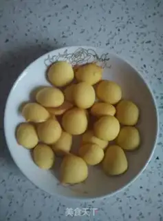 Make Little yolk cookies step 6
