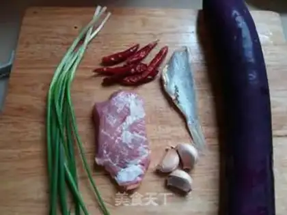 Make Salt fish eggplant step 0