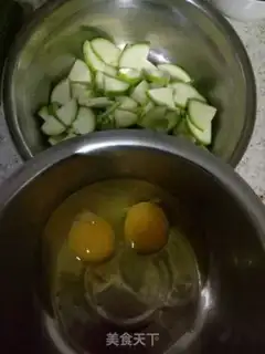 Make Cracker eggs step 0