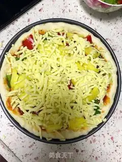 Make Hawaiian pizza step 7