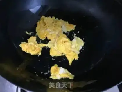Make Mocked eggs step 1