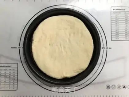 Make Soft mushroom pizza step 6