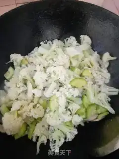 Make Tomato broccoli step 3