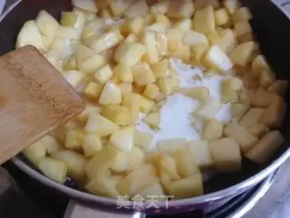 Make Wearing apple pie step 7