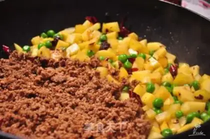 Make Spicy potatoes step 8