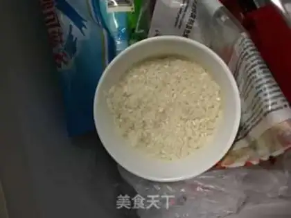 Make Quick eggs, thin porridge step 1