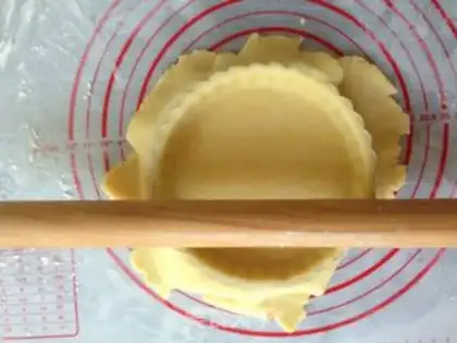 Make Wearing apple pie step 9