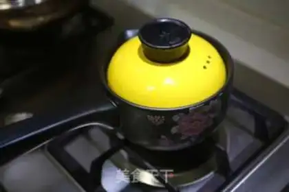 Make Quick eggs, thin porridge step 3