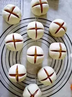 Make Fancy buns step 5