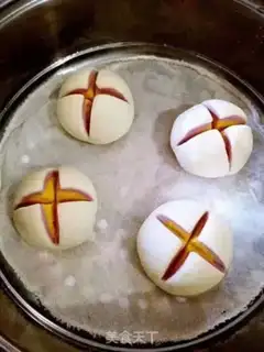 Make Fancy buns step 6