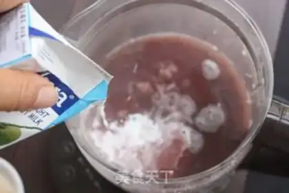 Make The red bean rice coconut juice step 2
