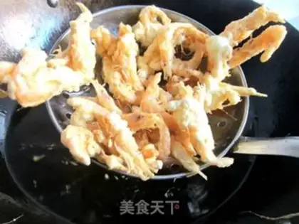 Make The golden shrimp step 5