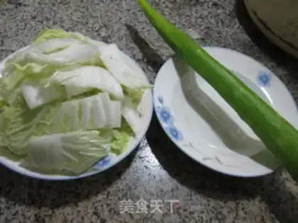 Make Snack and cabbage step 0
