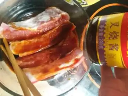 Make Honey sauce and roast meat step 1