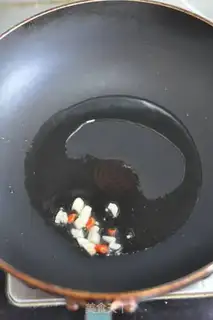 Make Shanxi fried noodles step 1