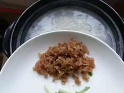 Make Shrimp chicken congee step 5