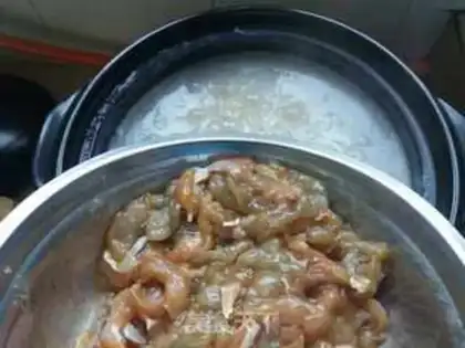 Make Shrimp chicken congee step 6