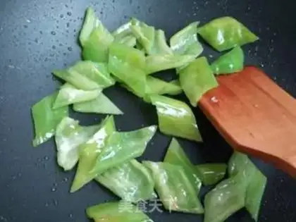 Make Spicy tofu step 1