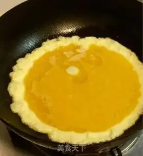 Make Pepper fried eggs step 7