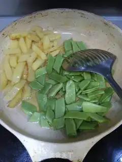 Make Swords and potatoes step 2