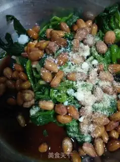 Make Spinach with peanuts step 6