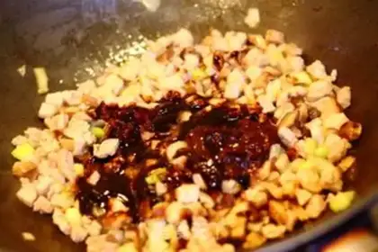 Make A meat bag with mushroom sauce step 6