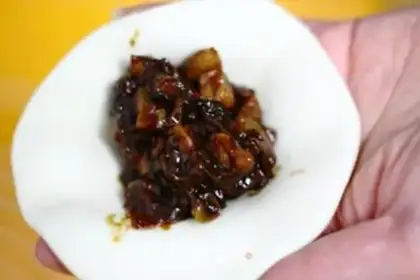Make A meat bag with mushroom sauce step 12