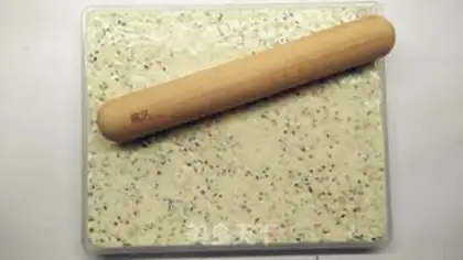 Make Cow Rolling Sugar step 10