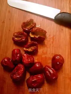 Make walnut sesame dates step 0