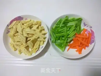 Make The celery graft step 1