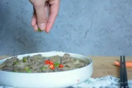 Make Sour soup, fat cow step 5