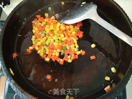 Make Salted egg and yellow fried rice step 4